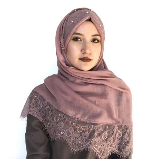 Muslimisches Kopftuch - kurdischer Desmal - hijab