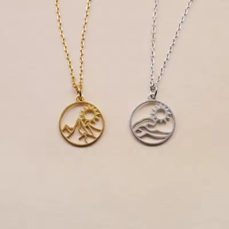 Minimalistischer Goldanhänger – Berge & Sonne Design Kurdish Fanshop