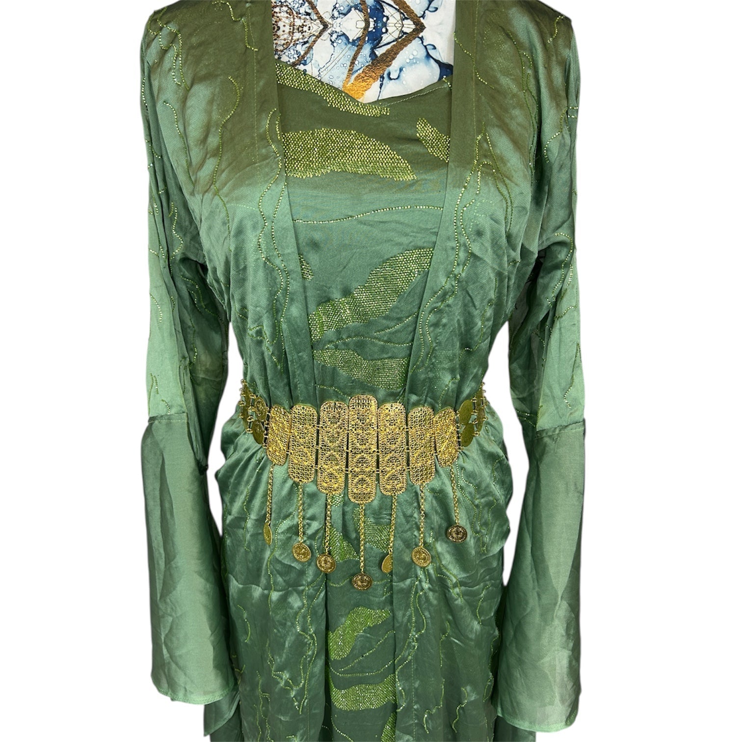 Kurdischer Luxus-Kaftan in Olivgrün – Handverziert & mit goldenem Zinar-Gürtel Kurdish Fanshop