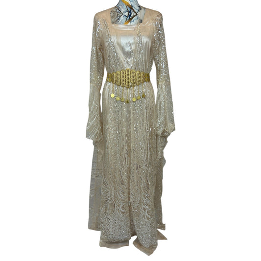 Kurdischer Luxus-Kaftan in Weiß – Handverziert & mit Goldstickerei Kurdish Fanshop